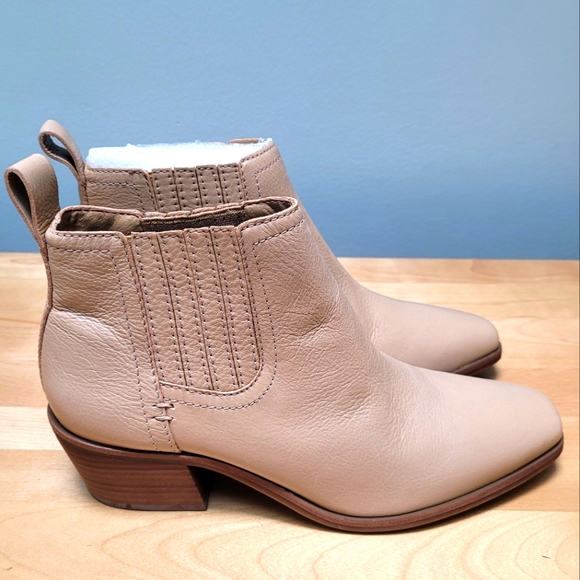 LUCKY BRAND | Idola Womens Leather Square Toe Ankle Booties, Sz 7 1/2 M - Picture 2 of 8
